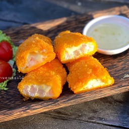 กุ้งชุบเกล็ดขนมปังทอดสอดไส้ชีส [EM]