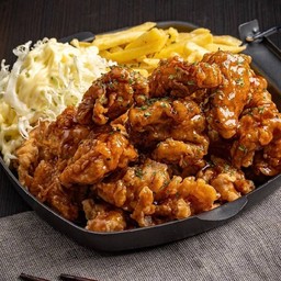 ไก่ทอดราดซอสกระเทียม