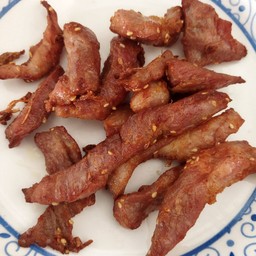 หมูแดดเดียวทอด