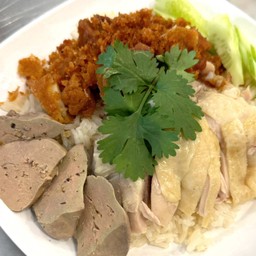 ข้าวมันไก่ 3 สี