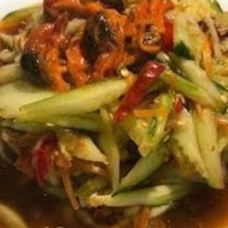 ตําแตงปลาร้าหอยดอง