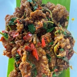 ผัดเผ็ดเนื้อ/หมู(สับ/ชิ้น)