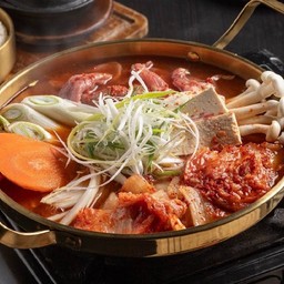กิมชีจีแก (หม้อไฟ)