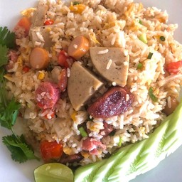 ข้าวผัดสี่สหาย