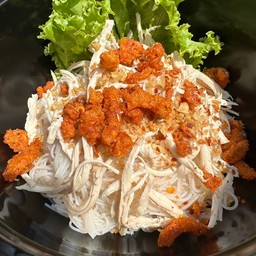 ไฮ สปาเก็ตตี้ & หมี่ไก่ฉีก