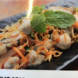 ยำหอยนางรม