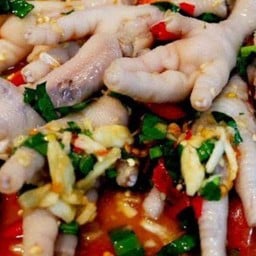 ตำตีนไก่