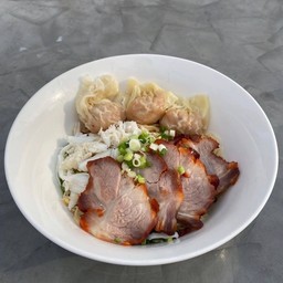 บะหมี่เกี๊ยวกุ้งเนื้อปูหมูแดง(แห้ง)