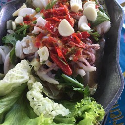 ปลาหมึกนึ่งมะนาว