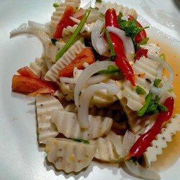 ยำหมูยอ