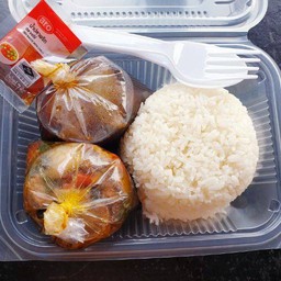 ชุดข้าวกะเพราขาหมู+ไข่พะโล้