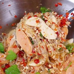 ยำวุ้นเส้น