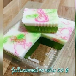 วุ้นกะทิใบเตยหน้าซาหริ่ม