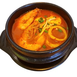 N8. ซุปกิมจิ-ซีฟู้ด