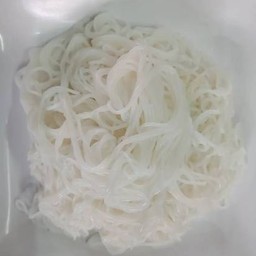 ขนมจีนเปล่า