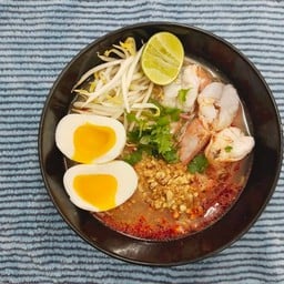 ก๋วยเตี๋ยวหมูเด้งเต็งหนึ่งสาขาหลิ่งหมื่น หลิ่งหมื่น