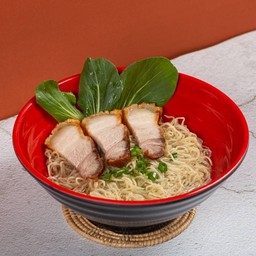 บะหมี่หมูกรอบ