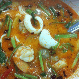 ต้มยำรวมมิตรน้ำข้น