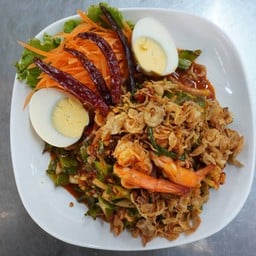 ยำถั่วพูกุ้งสด