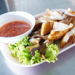 ปลาหมึกย่าง