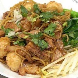 ก๋วยเตี๋ยวคลุกหมู(ใส่ซีอิ๊วดำ)