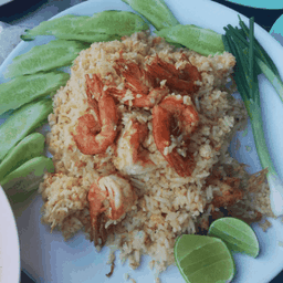 ข้าวผัดกุ้ง จานใหญ