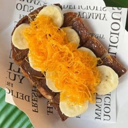 ขนมปังปิ้งเนย+นม+นูเทล่า+กล้วย+ฝอยทอง