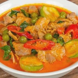 แกงเผ็ดเนื้อ