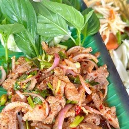 น้ำตกหมู