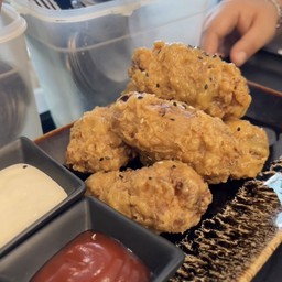 ปีกไก่ทอดฮันนี่มัสตาร์ด