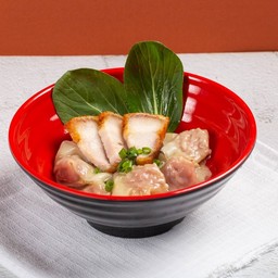 เกี๊ยวหมู หมูกรอบ