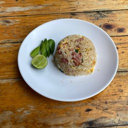 ข้าวผัดกุนเชียง