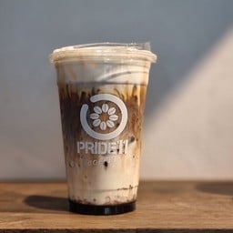 White chocolate blueberry latte (20 oz.)