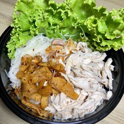 หมี่คลุก ไก่ฉีกก