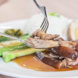 ขาหมู ( กินเส้นเดลิเวอรี่ ) ฟู้ดสต๊อก