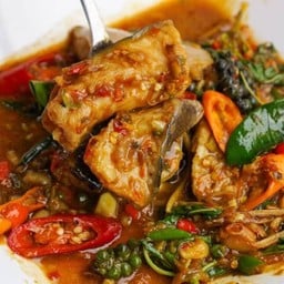 :เนื้อปลาคังผัดฉ่า