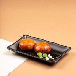 ซาลาเปาไส้ลาวาไข่เค็มทอด