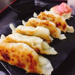 เกี๊ยวซ่าย่าง(เผ็ด)