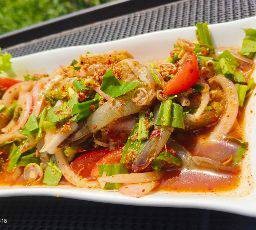 ยำกุ้งสด