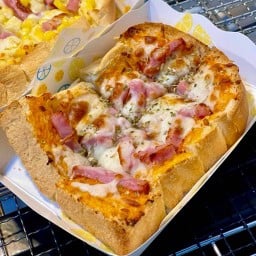 ขนมปังพิซซ่าชีส