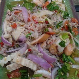 ยำวุ้นเส้นรวมมิตร