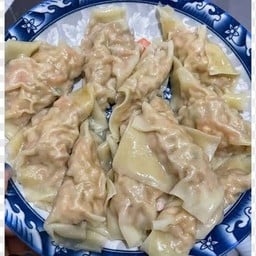 เกี๊ยวหมูเด้ง