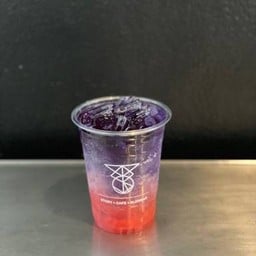 สตอเบอรี่อัญชัญโซดา