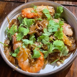 กุ้งอบวุ้นเส้น