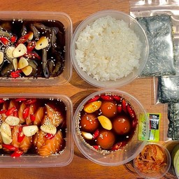 เซตแซลมอน   กุ้ง   ไข่ดองเกาหลี+ข้าว