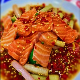 เกาเหลาถาดม่อนไหลบัว