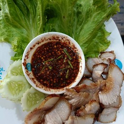 คอหมูย่าง+น้ำจิ้มแจ่ว