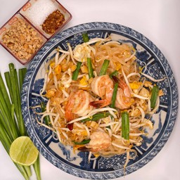 ผัดไทยกุ้งสด