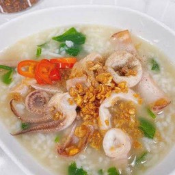 ข้าวต้มปลาหมึก