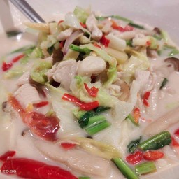 ต้มข่าไก่